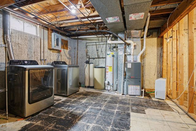 40 Greenway Drive, Goshen, IN 46526