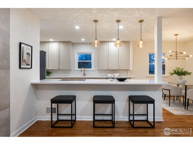 6 Sunset Cir, Longmont, CO 80501