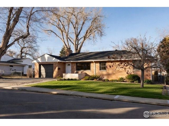 6 Sunset Cir, Longmont, CO 80501