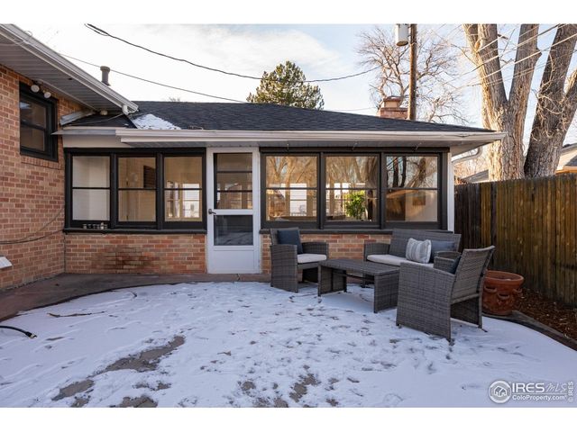 6 Sunset Cir, Longmont, CO 80501