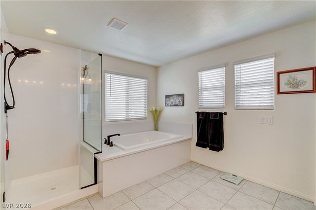 7450 Tinley Creek Avenue, Las Vegas, NV 89113