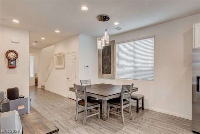 7450 Tinley Creek Avenue, Las Vegas, NV 89113