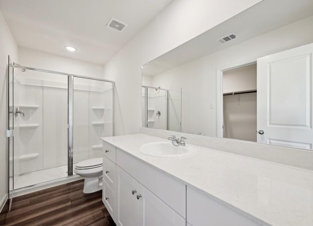 2407 Evergreen Falls Drive, Crosby, TX 77532