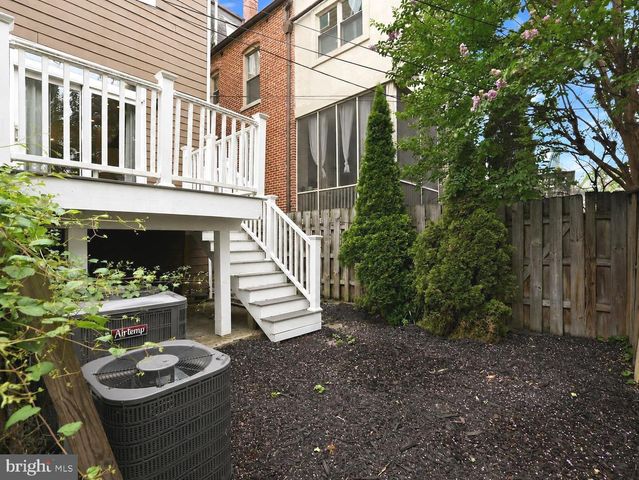 1011 OTIS PL NW, Washington, DC 20010