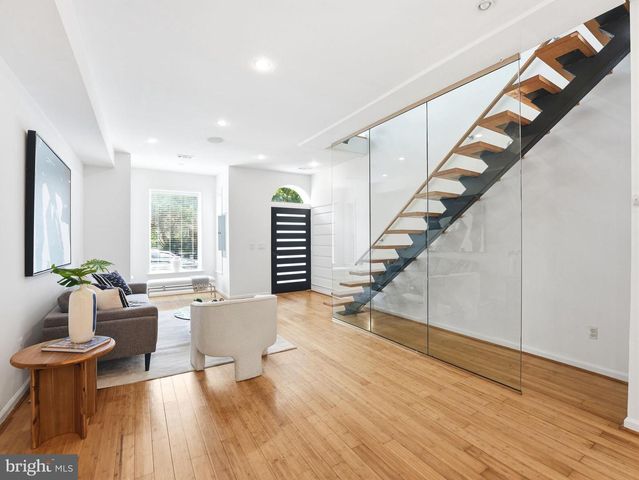 1011 OTIS PL NW, Washington, DC 20010