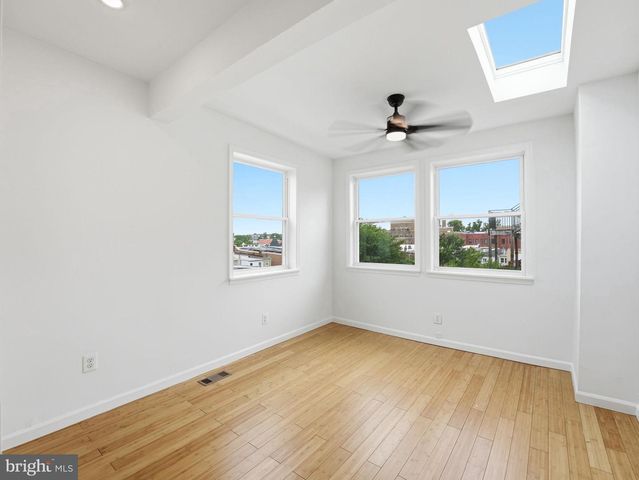 1011 OTIS PL NW, Washington, DC 20010