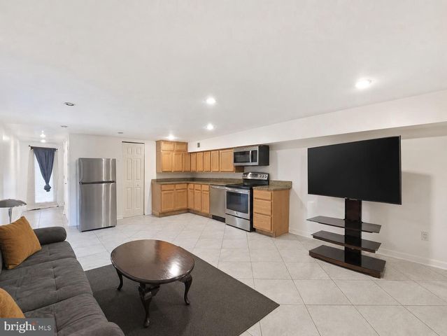 1011 OTIS PL NW, Washington, DC 20010