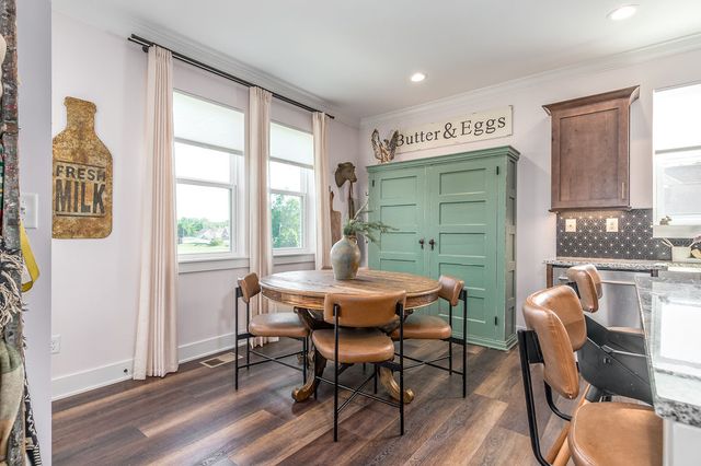 2621 Central Avenue, Middletown, OH 45044