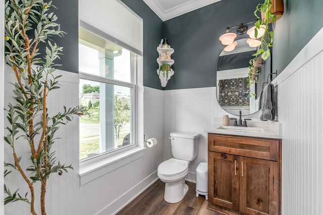 2621 Central Avenue, Middletown, OH 45044