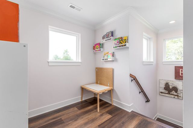 2621 Central Avenue, Middletown, OH 45044