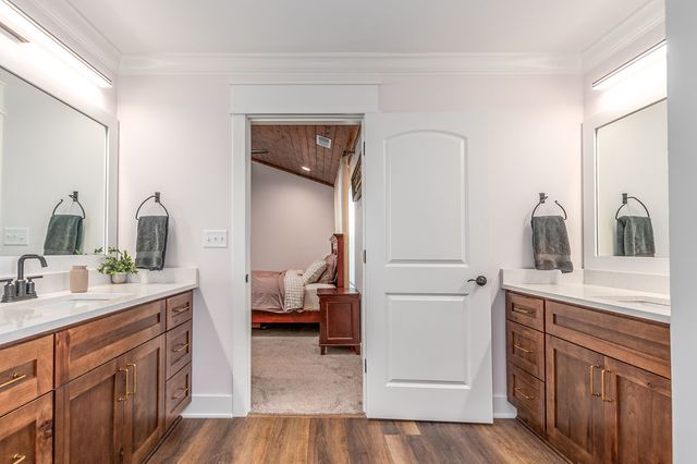 2621 Central Avenue, Middletown, OH 45044