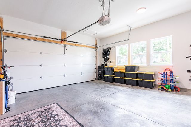 2621 Central Avenue, Middletown, OH 45044