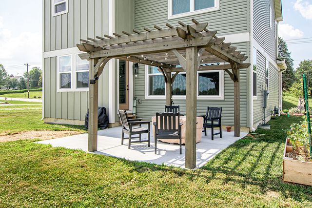 2621 Central Avenue, Middletown, OH 45044