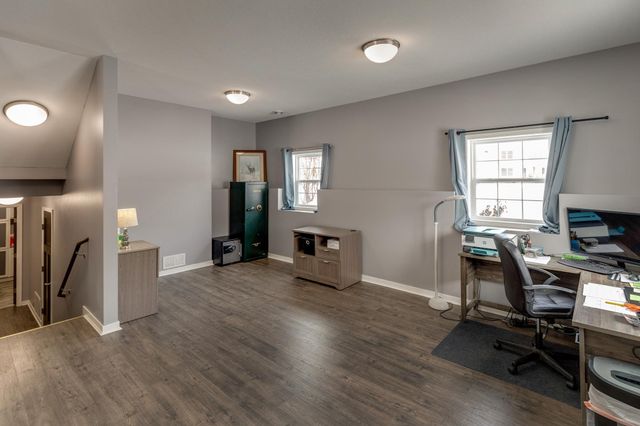 6185 Fairfax Court, Baxter, MN 56425