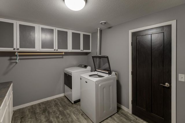 6185 Fairfax Court, Baxter, MN 56425