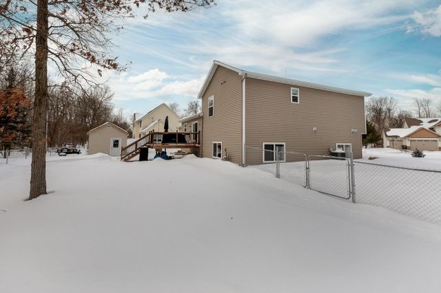 6185 Fairfax Court, Baxter, MN 56425