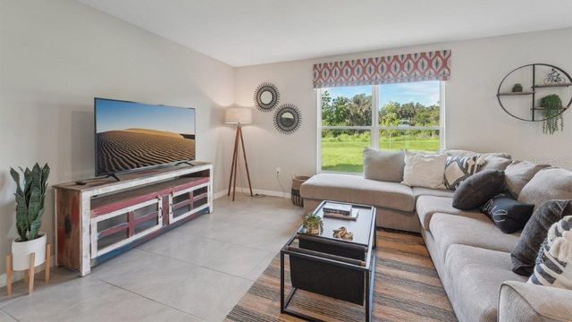 3510 MELODY GARDENS PLACE, Plant City, FL 33565