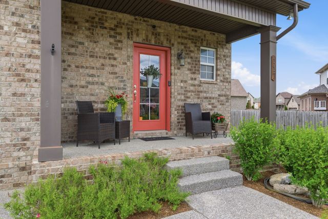 117 Read Tavern Rd, Hendersonville, TN 37075