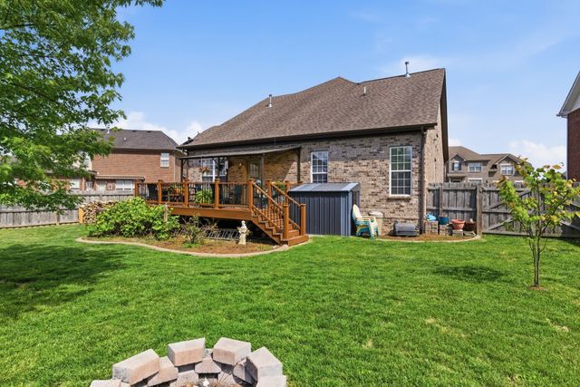 117 Read Tavern Rd, Hendersonville, TN 37075