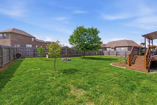 117 Read Tavern Rd, Hendersonville, TN 37075