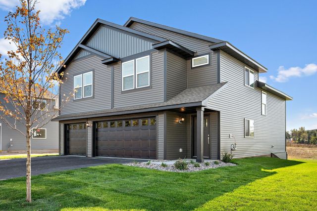 904 Spruce Circle N, Cambridge, MN 55008