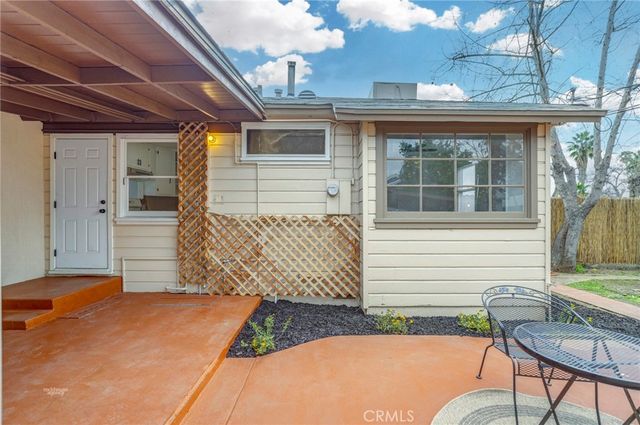 330 Lincoln, Bakersfield, CA 93305