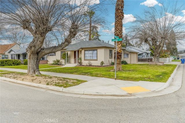 330 Lincoln, Bakersfield, CA 93305