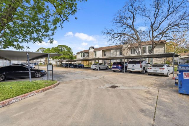 2425 Augusta Drive 23, Houston, TX 77057