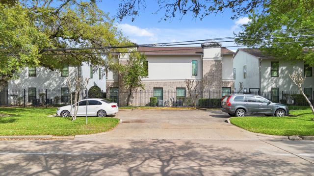 2425 Augusta Drive 23, Houston, TX 77057