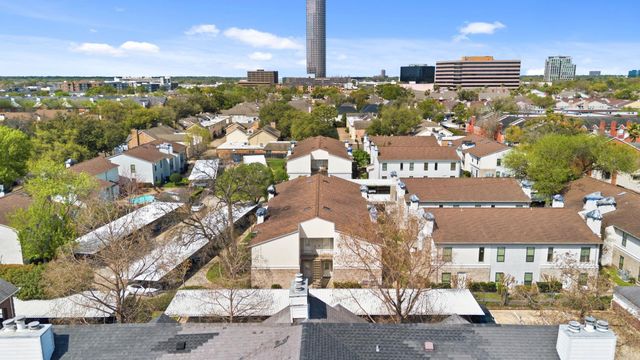 2425 Augusta Drive 23, Houston, TX 77057