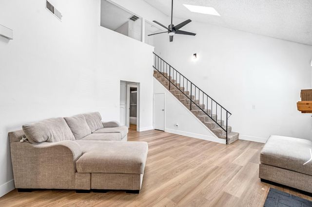 3656 W Harvard Avenue, Fresno, CA 93722