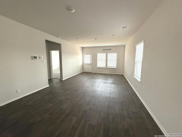 10428 Howgate, San Antonio, TX 78252