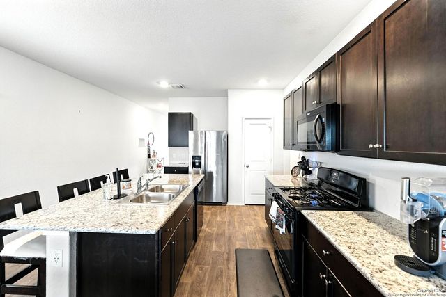 10428 Howgate, San Antonio, TX 78252