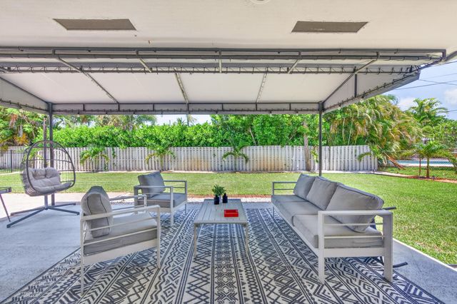 4800 NE 15TH Terrace, Oakland Park, FL 33334