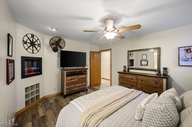 418 Dodge Avenue, Williamstown, WV 26187