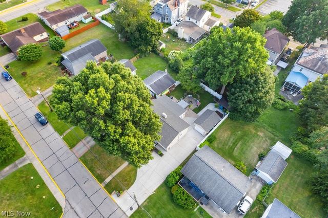 418 Dodge Avenue, Williamstown, WV 26187