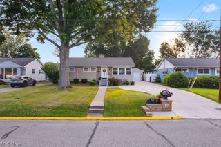 418 Dodge Avenue, Williamstown, WV 26187