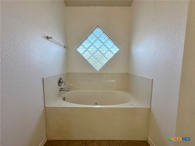 5712 Birmingham Circle, Killeen, TX 76542