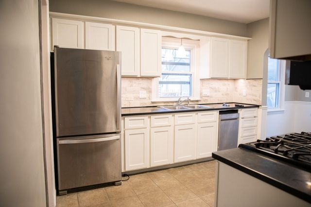 1186 Edna Street SE, Grand Rapids, MI 49507