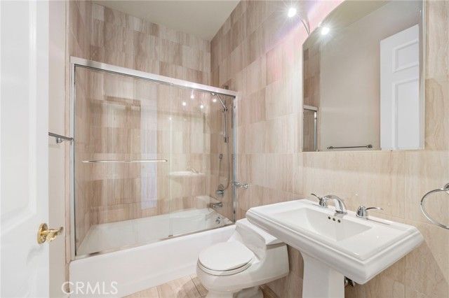 630 W Devon, Long Beach, CA 90807