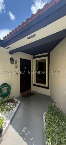 4844 SW 152nd Ct F-37, Miami, FL 33185