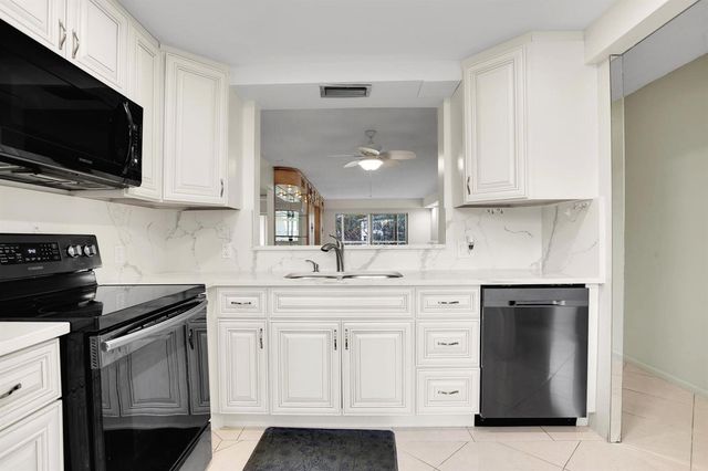 4701 Martinique Drive K3, Coconut Creek, FL 33066
