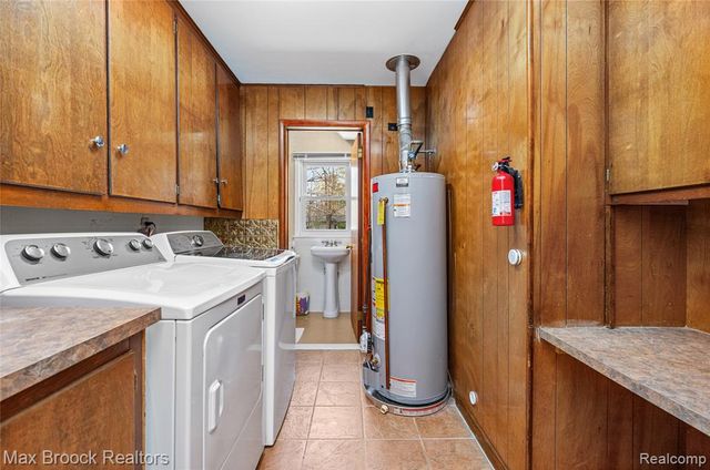 4550 Patrick Road, West Bloomfield, MI 48322