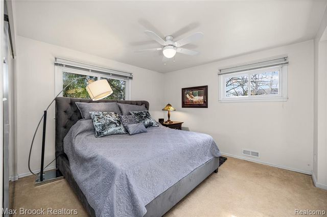 4550 Patrick Road, West Bloomfield, MI 48322