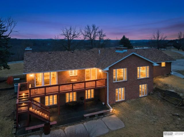 4472 County Road P43, Fort Calhoun, NE 68023