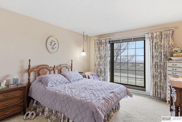 4472 County Road P43, Fort Calhoun, NE 68023