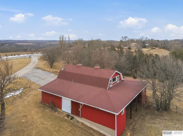 4472 County Road P43, Fort Calhoun, NE 68023