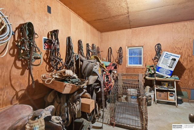 4472 County Road P43, Fort Calhoun, NE 68023