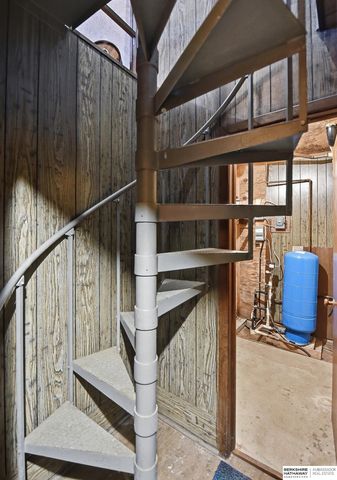 4472 County Road P43, Fort Calhoun, NE 68023