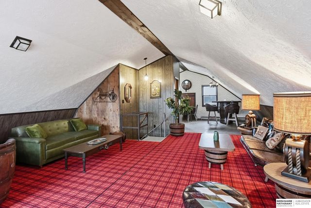 4472 County Road P43, Fort Calhoun, NE 68023